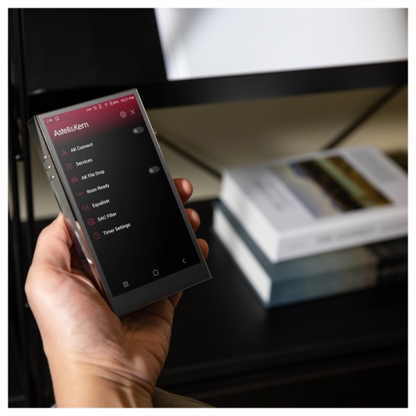 Astell&Kern A&ultima SP3000 Hi-Res Digital Audio Player, Silver, Lifestyle and Usage