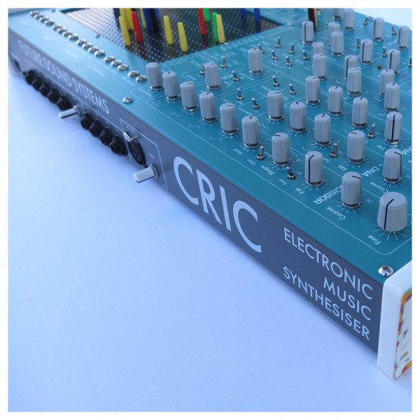 Future Sound Systems Cric Analog Matrix Synthesizer | Gear4music