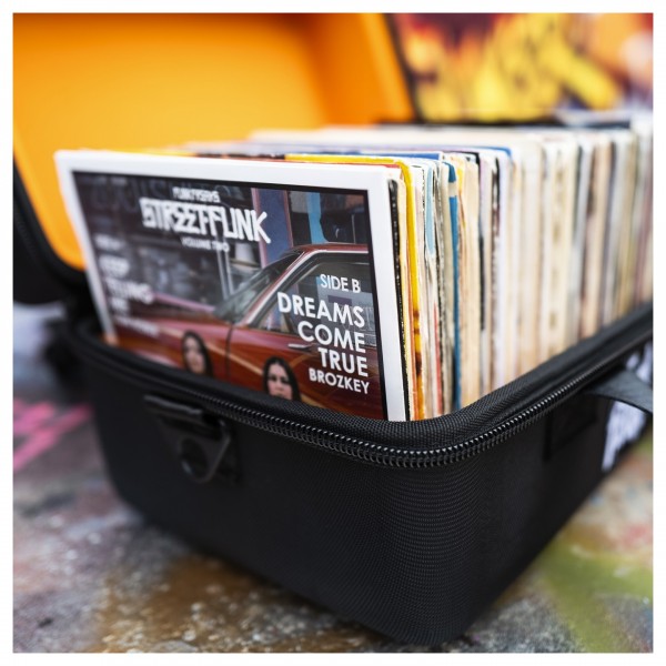 Magma 45 Sandwich "Funkfreaks" Edition Record Bag - Lifestyle 2