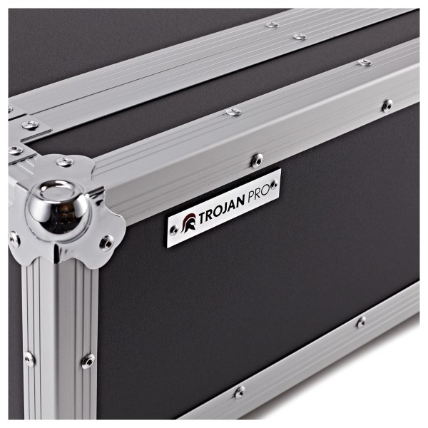4U Heavy–Duty Rack Flight Case by Trojan Pro