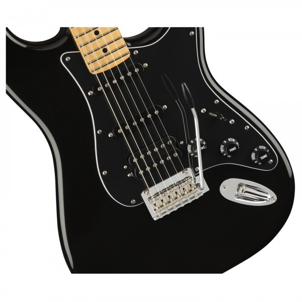 Fender Limited Edition Player Stratocaster HSS MN, Black at Gear4music