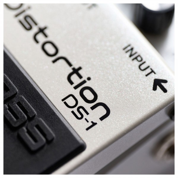BOSS DS-1 distortion 期間限定wh BOSS DS-1-WH 限定カラー ディストーション ボス 【 洛北阪急