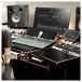 Universal Audio Apollo x8 Gen 2 Studio+ Edition - Lifestyle 2