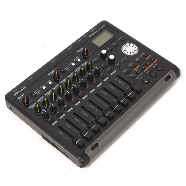 DJ機材 TASCAM DIGITAL PORTASTUDIO DP-03SD DP-03SD | フェーダー搭載8トラック SD/SDHC MTR | TASCAM (日本)
