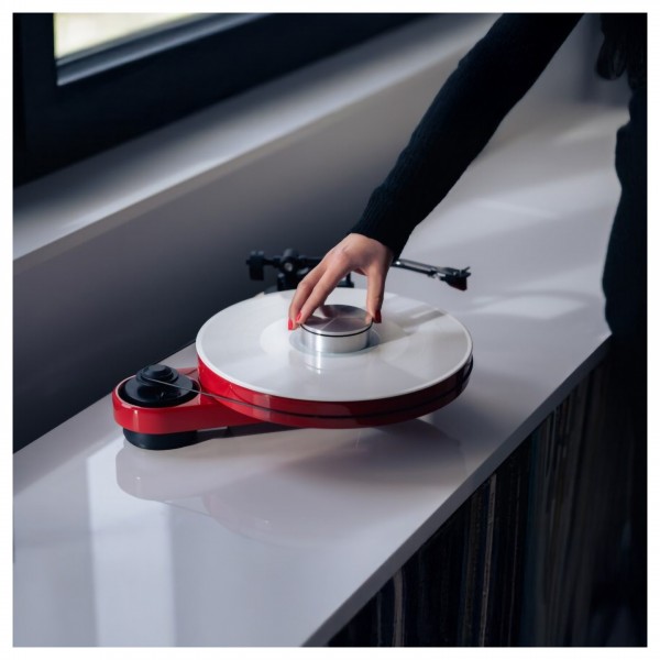 Pro-Ject Record Puck S, Silver - lifetyle 1