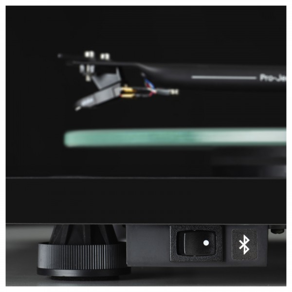 Pro-Ject T1 EVO BT Turntable, Black - Bluetooth switch