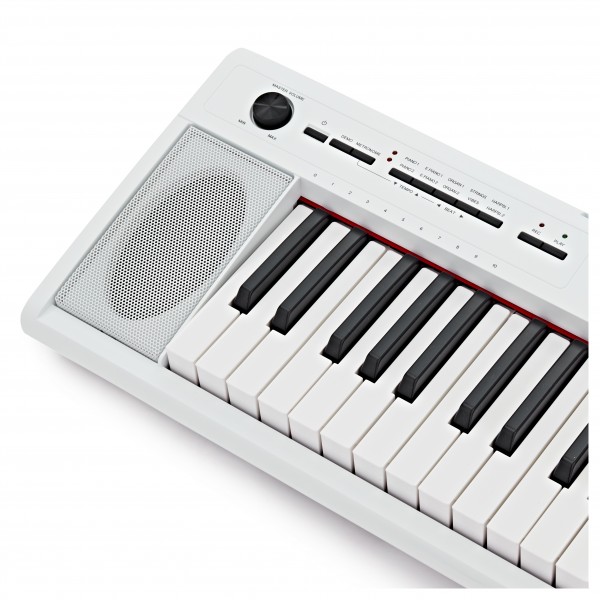Yamaha Piaggero NP12 Portable Digital Piano, White | Gear4music