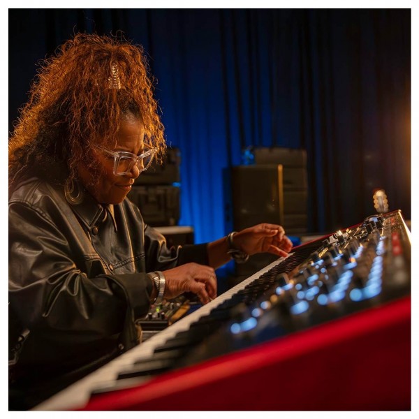 Roland V-Stage 88 Stage Keyboard - Lifestyle 2