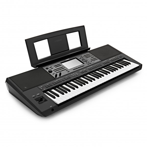 Yamaha PSR SX700 Digital Arranger at Gear4music