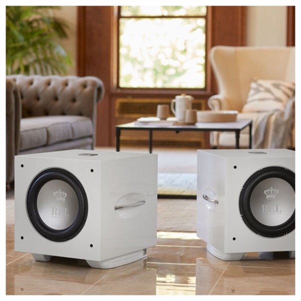 REL S/812 Subwoofer, White - lifestyle