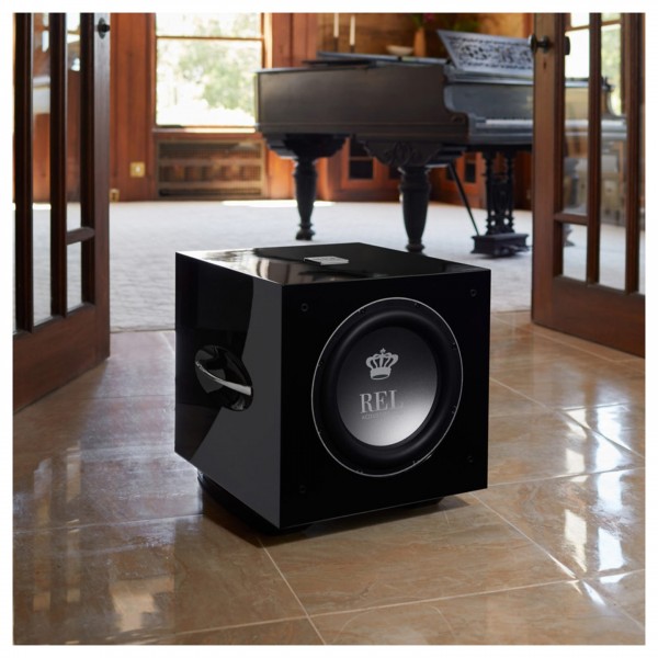 REL S/812 Subwoofer, Black - lifestyle