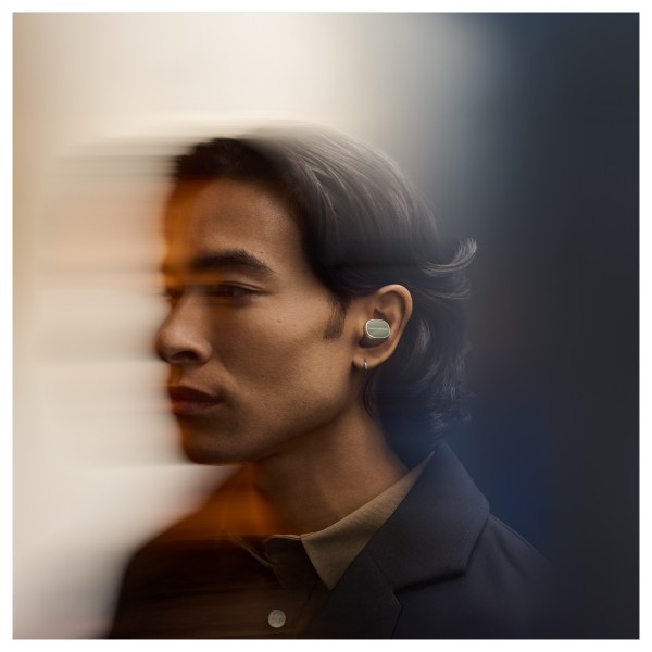 Bowers & Wilkins Pi8 Wireless Bluetooth Noise-Cancelling Earphones, Jade Green - in ears 