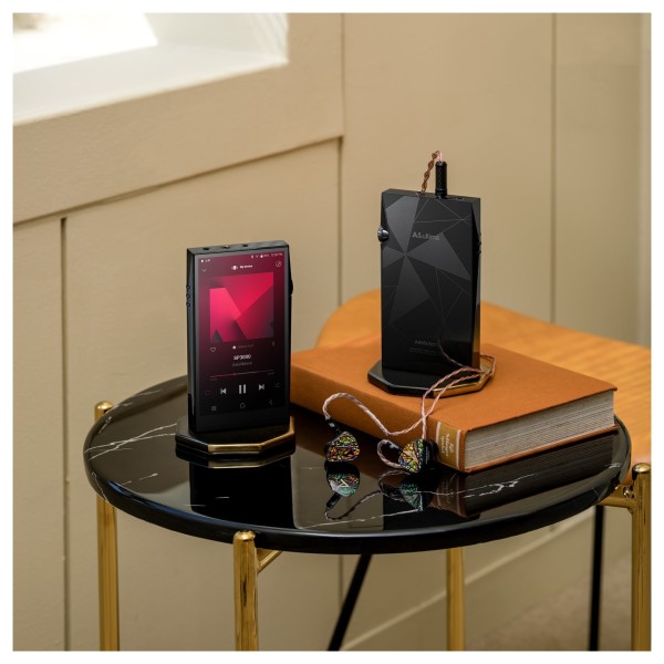 Astell&Kern A&ultima SP3000 Hi-Res Digital Audio Player, Lifestyle