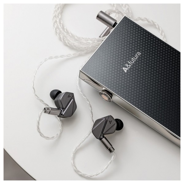 Astell&Kern A&futura SE300 Digital Audio Player, Silver with Free