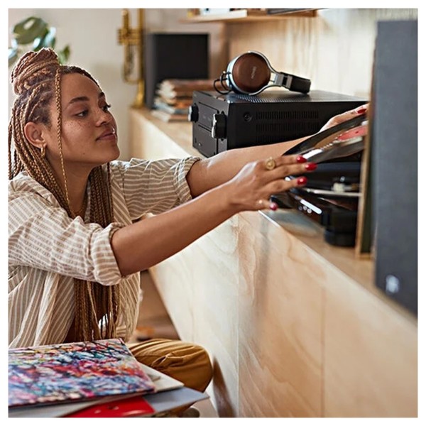 Denon Turntable Hi-Fi System Builder - lifestyle
