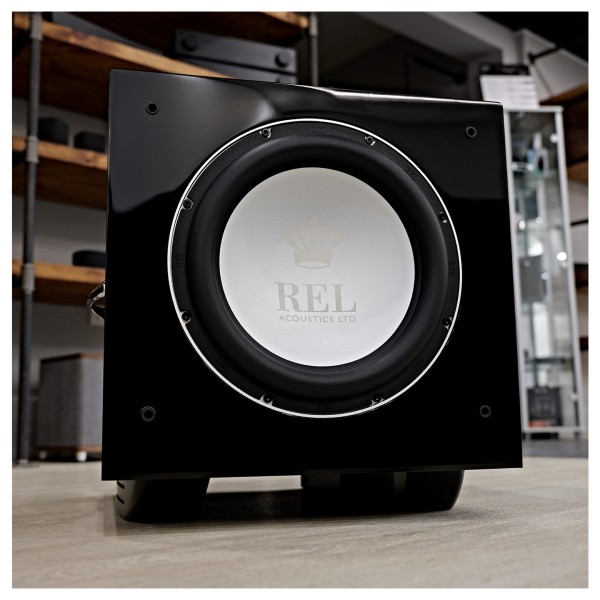REL S812 Subwoofer, Black - showroom lifestyle