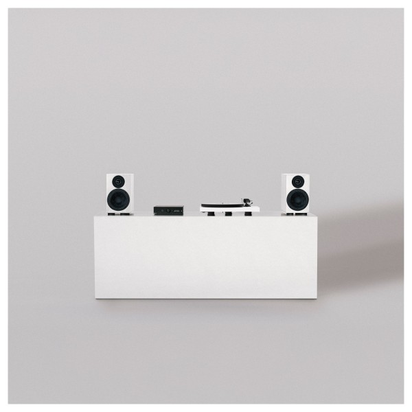 Pro-Ject Colourful Audio System 2, Satin White - Beauty Image