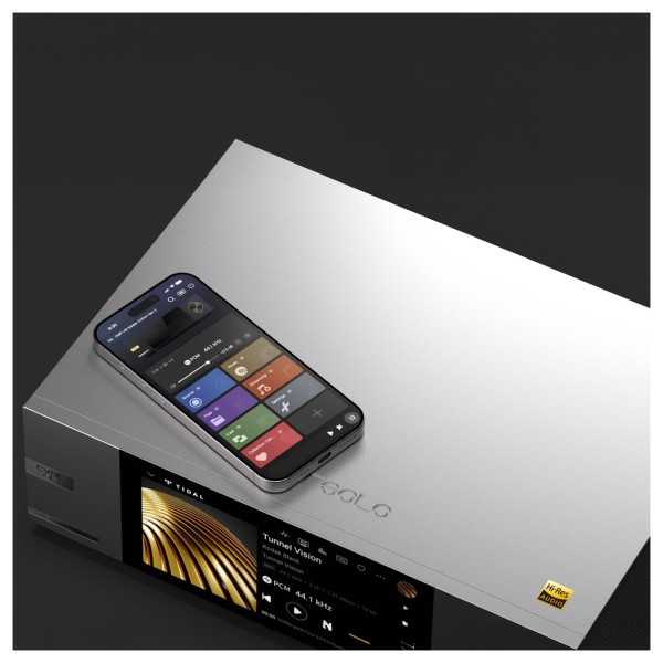 EVSOL-DMPA6MEII+EVERSOLO-AMP-AF2 - phone screen lifestyle with master edition 