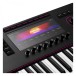 Komplete Kontrol S61 MK3 MIDI Keyboard - Detail