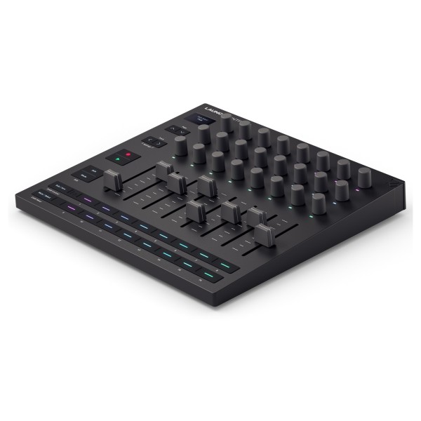 Novation Launchcontrol XL 3 - Angled