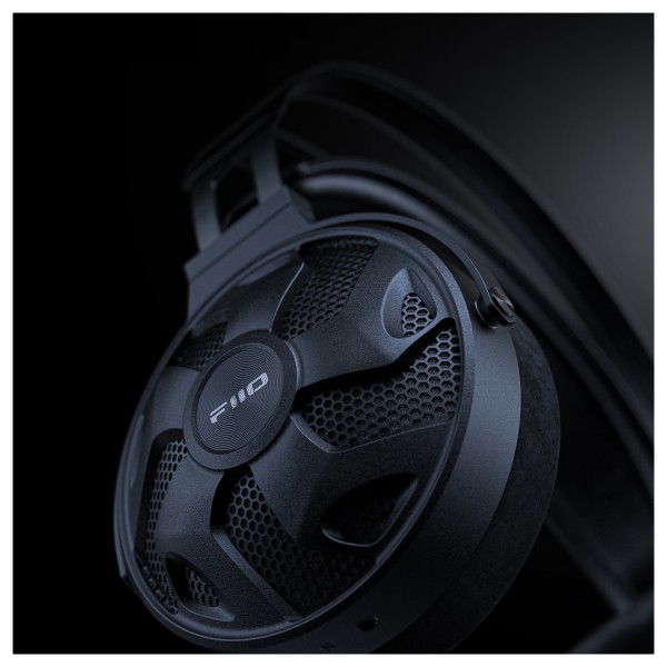 FiiO FT3 32Ω Edition Dynamic High-Res Over-Ear Headphones - cup close up 
