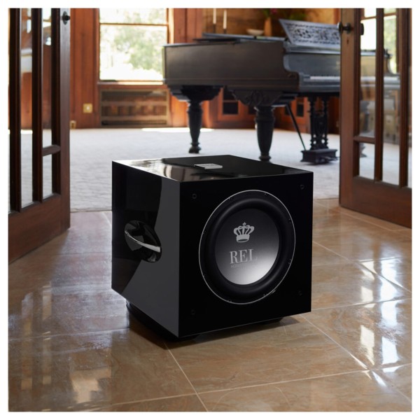 REL S/812 Subwoofer, Black - lifestyle