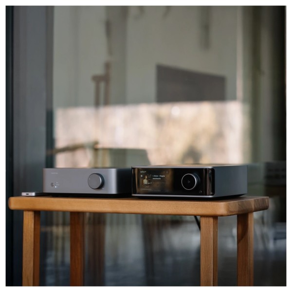 WiiM Vibelink Amplifier, Ultra Streamer, and Klipsch R-60M Speaker Hi-Fi Bundle - vibelink and ultra lifestyle 
