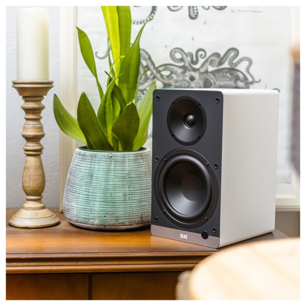 ELAC Debut ConneX DCB61 Active Speakers (Pair), White - Lifestyle Image