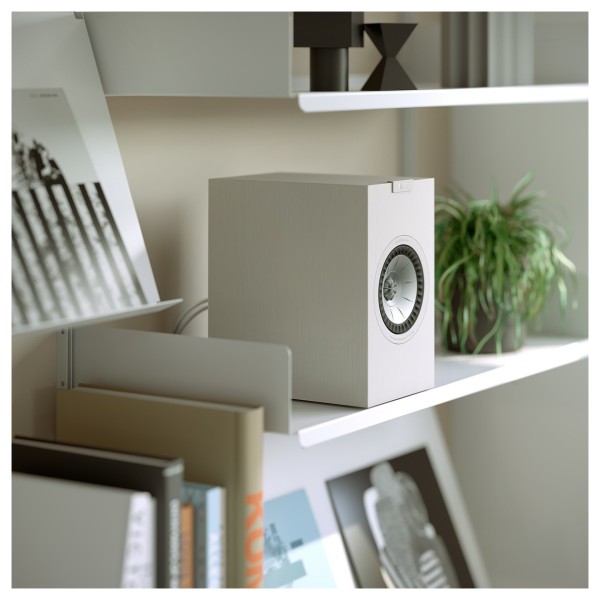 KEF Q1 Meta Bookshelf Speakers (Pair), Satin White - Lifestyle Image, up-close, compact