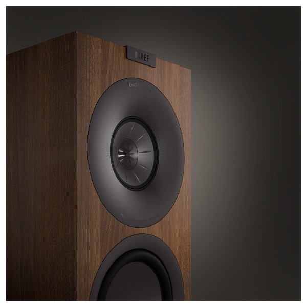 KEF Q Concerto Meta Bookshelf Speakers (Pair), Walnut - Detail Image