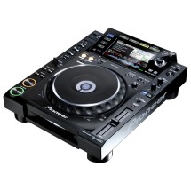 Pioneer CDJ 2000 Pro-Grade Digital DJ Deck