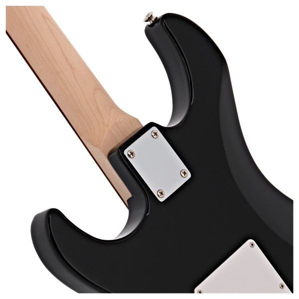 Yamaha Pacifica 012, Black