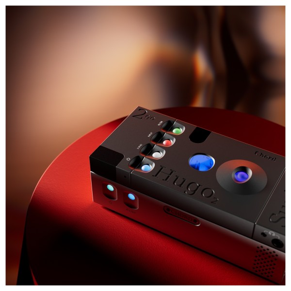 Chord Electronics Suzi Stereo Power Amplifier, Silver -lifestyle red 