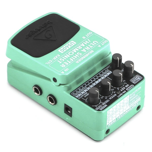 Behringer US600 Ultimate Pitch Shifter / Harmonist Effects Pedal