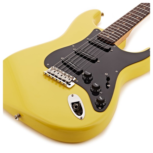 煩悩　Fender Custom Shop Stratocaster Fender Custom Shop Limited Edition 1968 Stratocaster Maple Neck