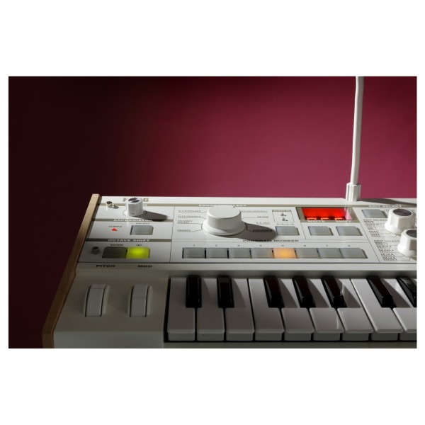 Korg microKORG S - Lifestyle 1 (Stand Not Included)