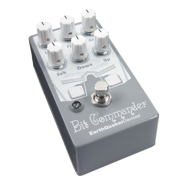 EarthQuaker Devices Bit Commander V2 Octave Synth - angle 2