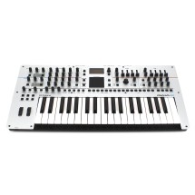 Roland Gaia 2 Synthesizer - Secondhand