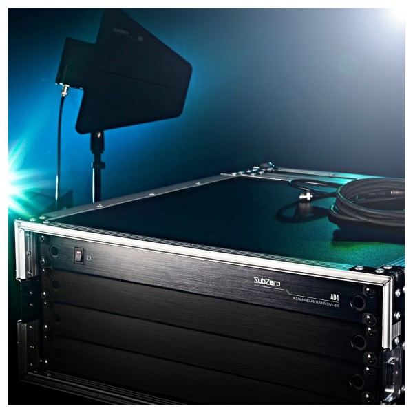 SubZero 4 Channel UHF Antenna Divider