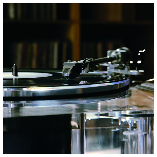 Audio Technica AT-LPA2 Fully Manual Belt-Drive Turntable - lifestyle 5
