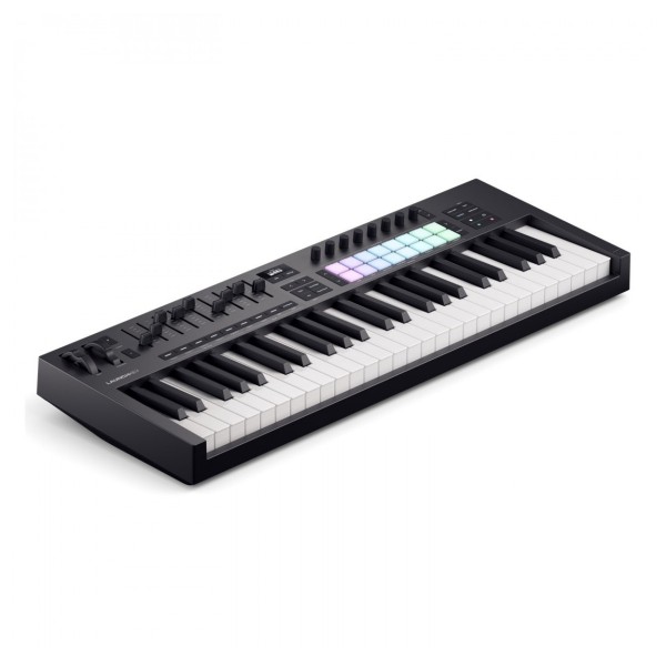 Novation Launchkey 49 MK4 - Angled 2