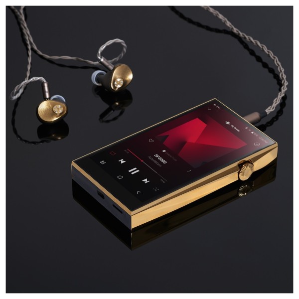 Astell&Kern A&ultima SP3000 Hi-Res Player, Limited Edition Gold, Lifestyle