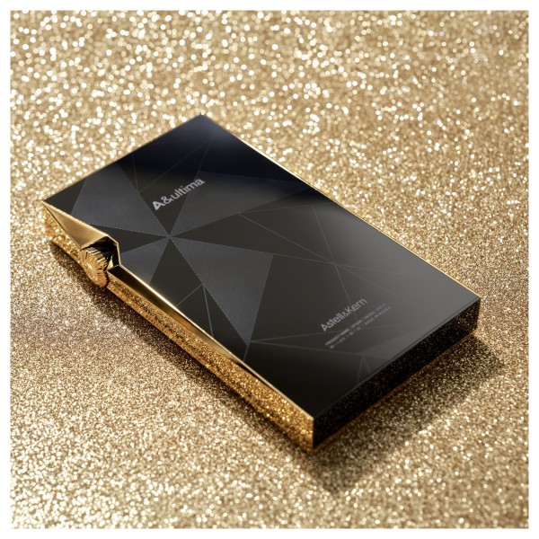 Astell&Kern A&ultima SP3000 Hi-Res Player, Limited Edition Gold, Lifestyle