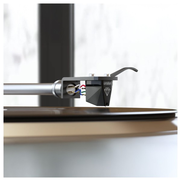 Ortofon MC X10 Moving Coil Cartridge - record