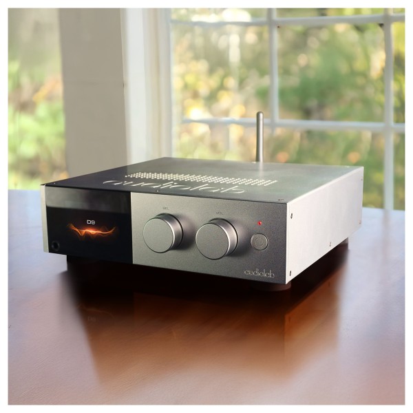 Audiolab D9 DAC, Silver - on side table 