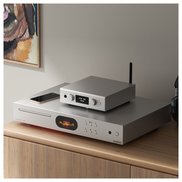 Audiolab D7 DAC, Black - lifestyle silver 1 