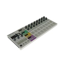 Arturia Beatstep Pro Dynamic Sequencer  - Secondhand