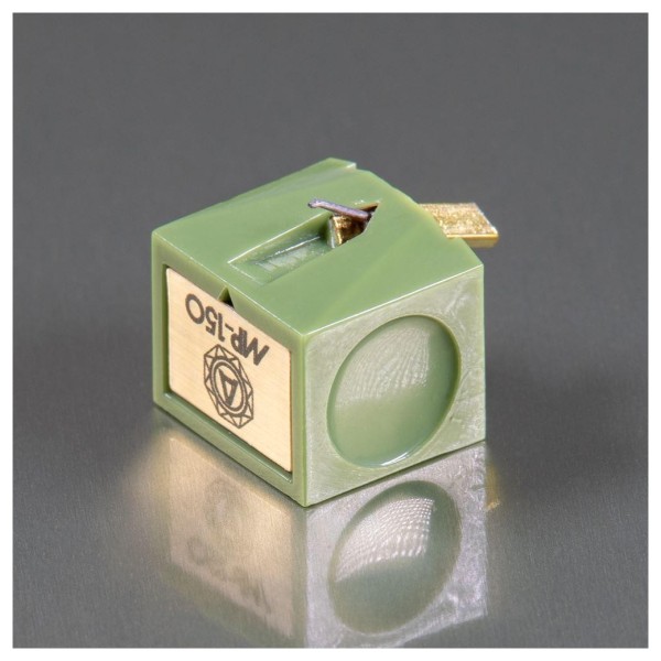 Nagaoka MP-150H Cartridge and Headshell - lifestyle 