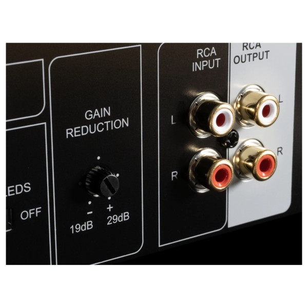 Emotiva BasX A2L+ Power Amplifier, Black - Detail image, rear panel, gain adjustment and RCA connections