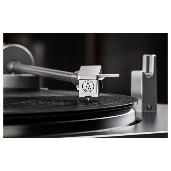 FiiO TT13 Turntable with Bluetooth, Silver - Detail image, fitted with Audio Technica AT3600L Moving Magnet Cartridge